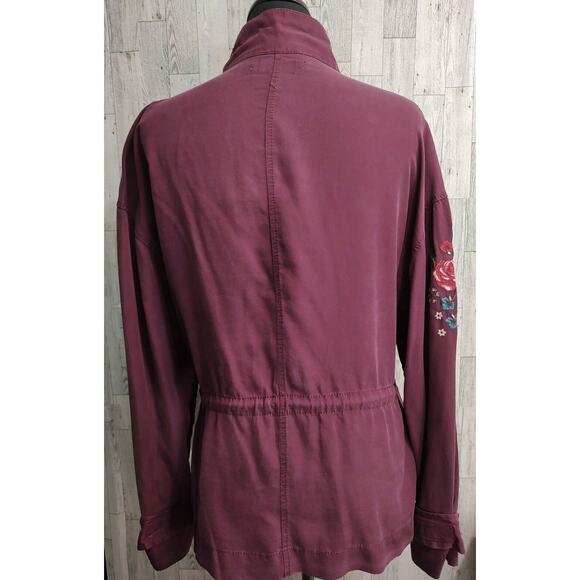 Fourteenth Place Women's wine color w/ embroidery lightweight jacket Size Large - Picture 2 of 12